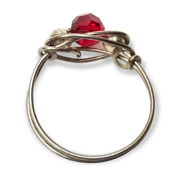 Metal Swirl Ring Red Bead Setting Size 10.5‎ - Picture 2 of 5